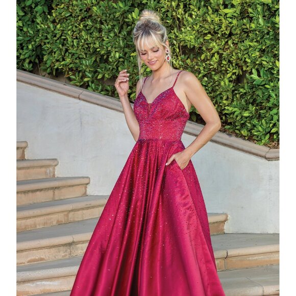 New Rhinestones Embellihsed Semi-Ball Gown w/ Lace Up Back & V-Neck DQ 4256 - Picture 7 of 9